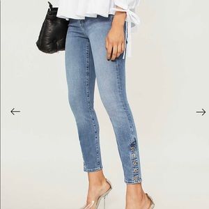 Good American Good Legs Crop Snap Hem Jeans Sz 28